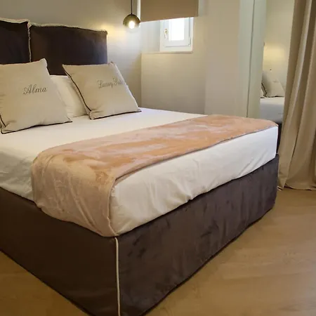 Alma Luxury *